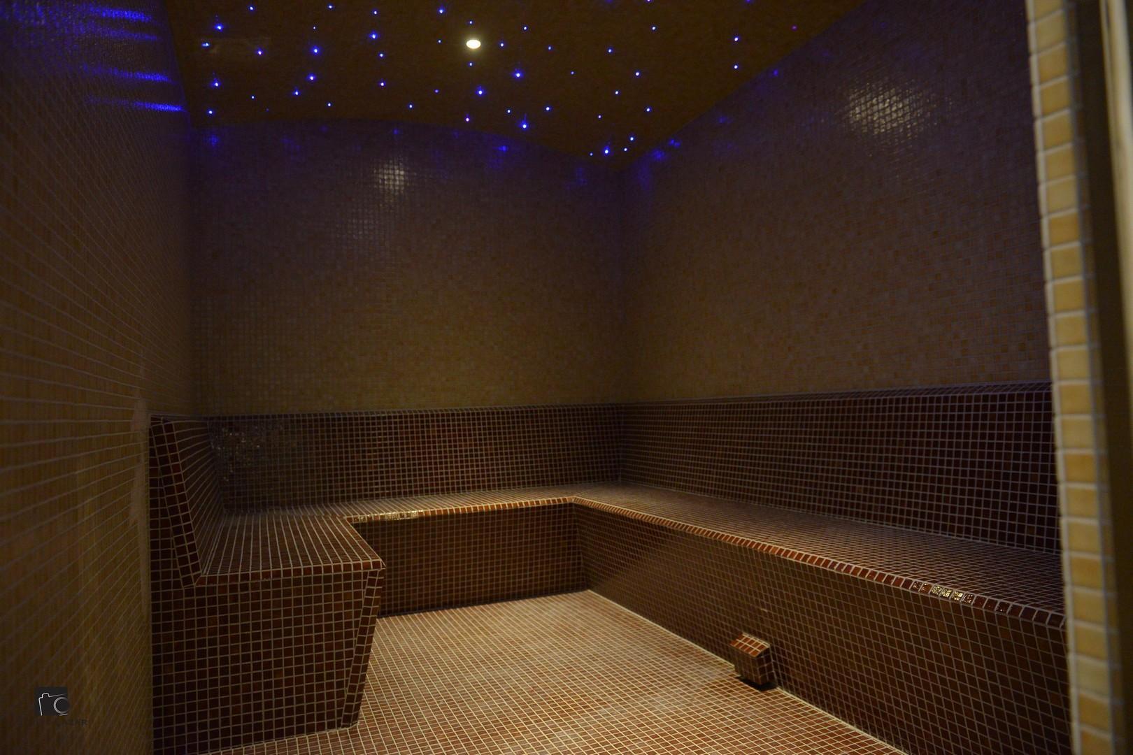 Zlatiborski Konaci Hotel-Parno kupatilo.png