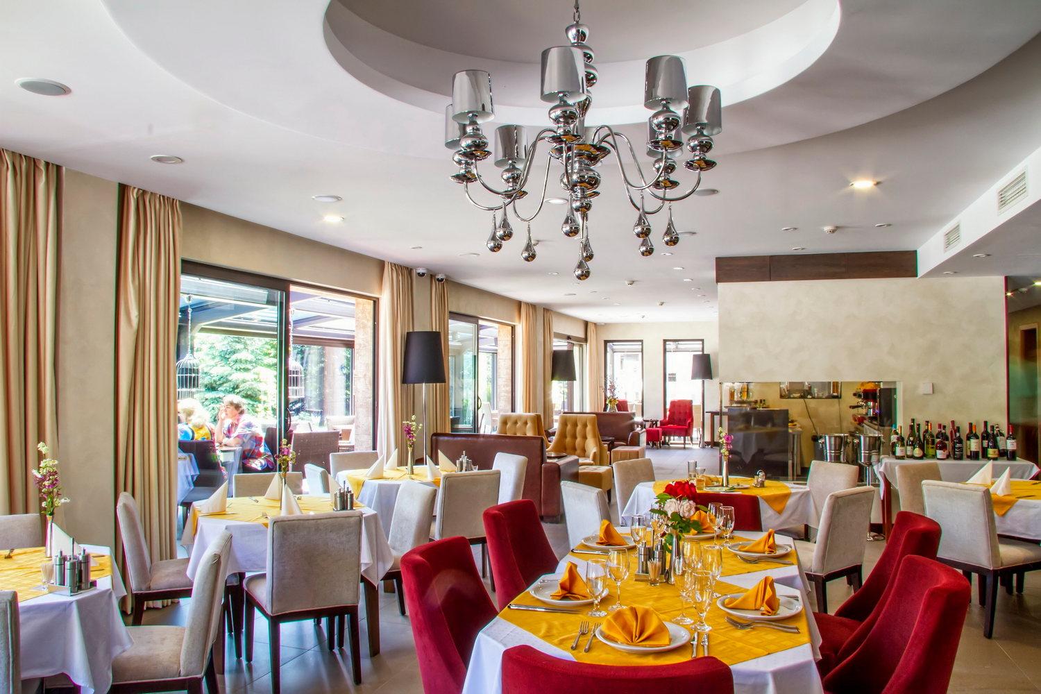 Hotel Mir-Restoran.png