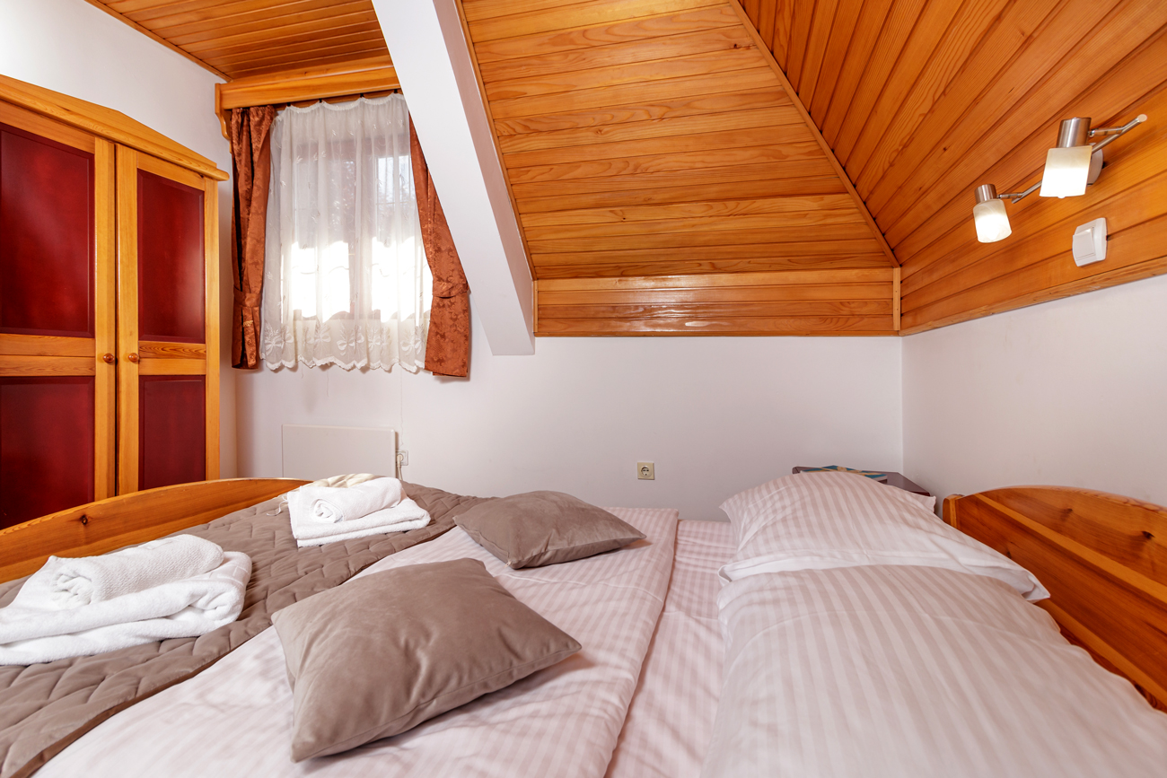 Hotel Kraljevi Konaci-Apartman za četvoro.jpg