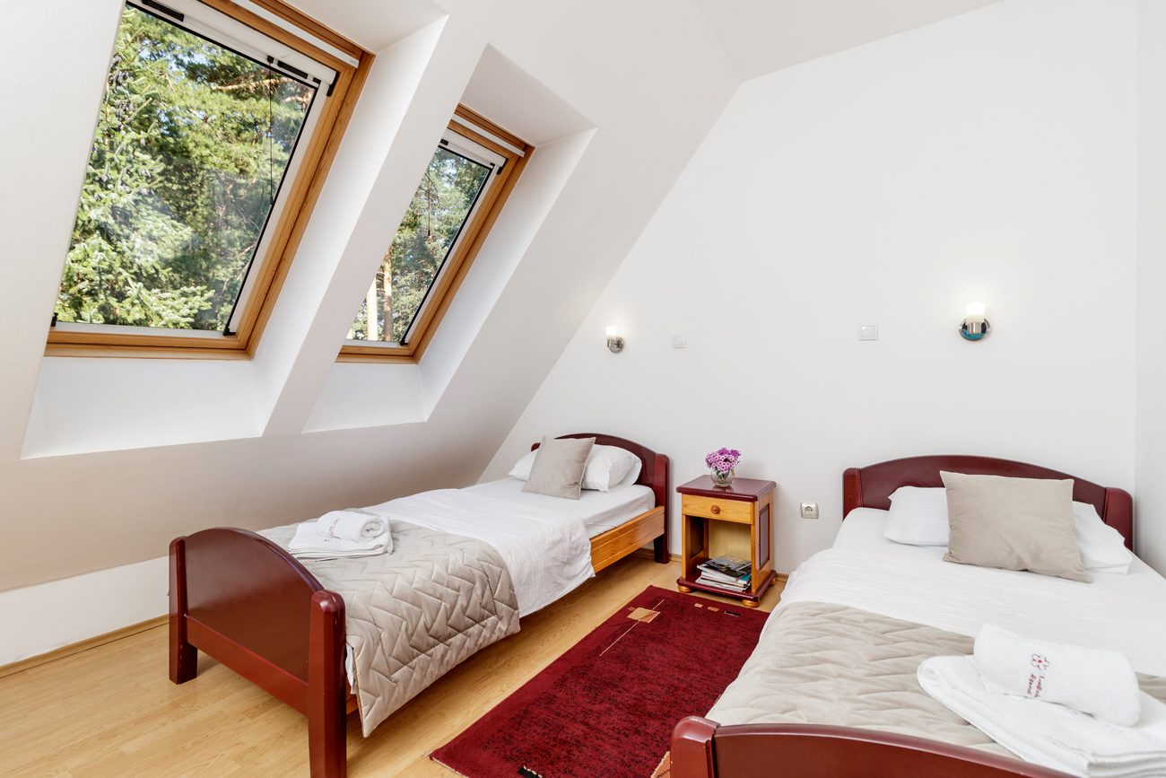 Kraljevi Konaci Hotel Zlatibor-Apartman za šestoro.jpg