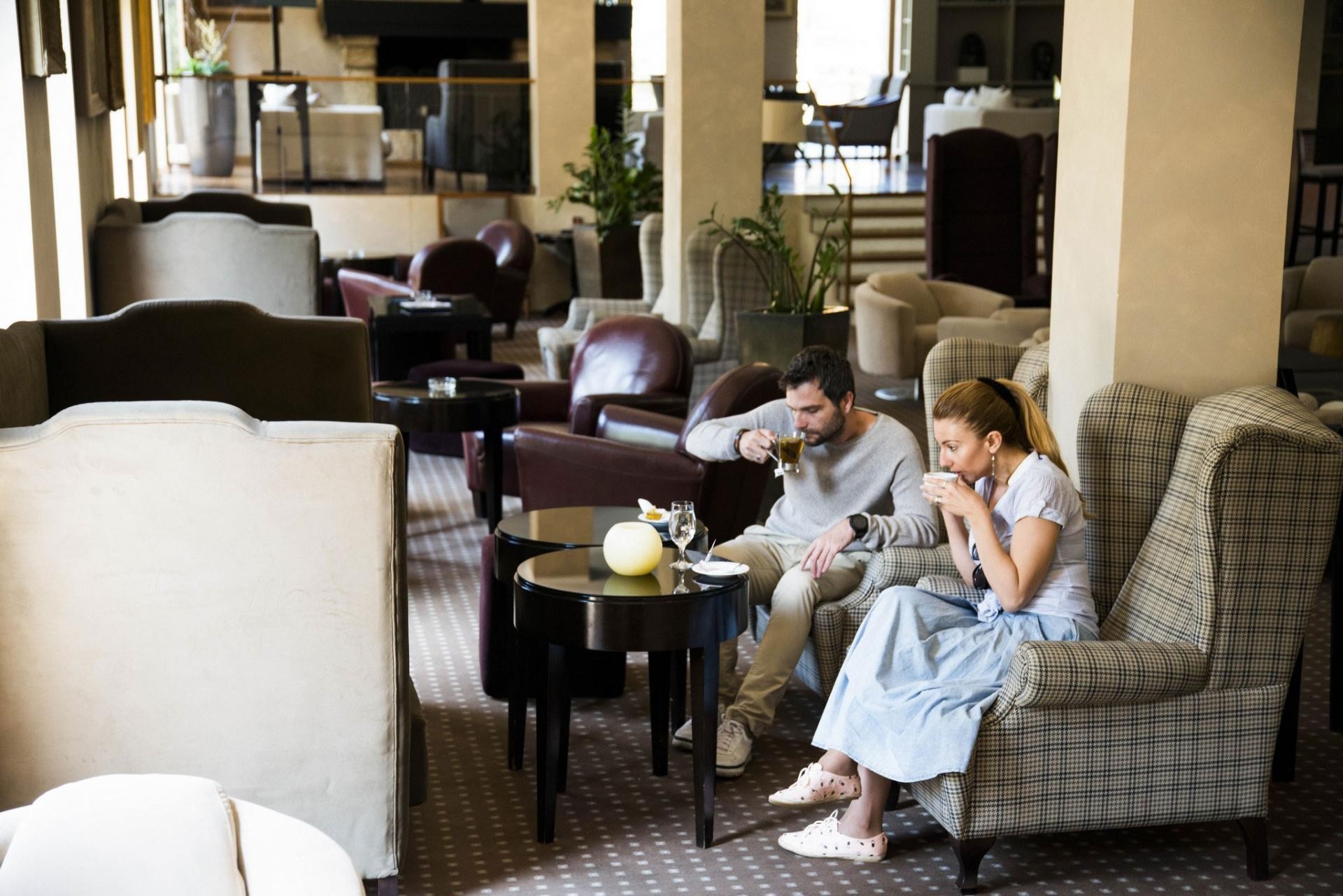 Palisad Hotel-Lobby.png