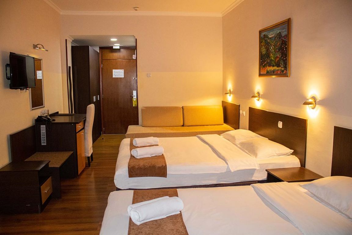 Junior Hotel-Comfort soba.jpg