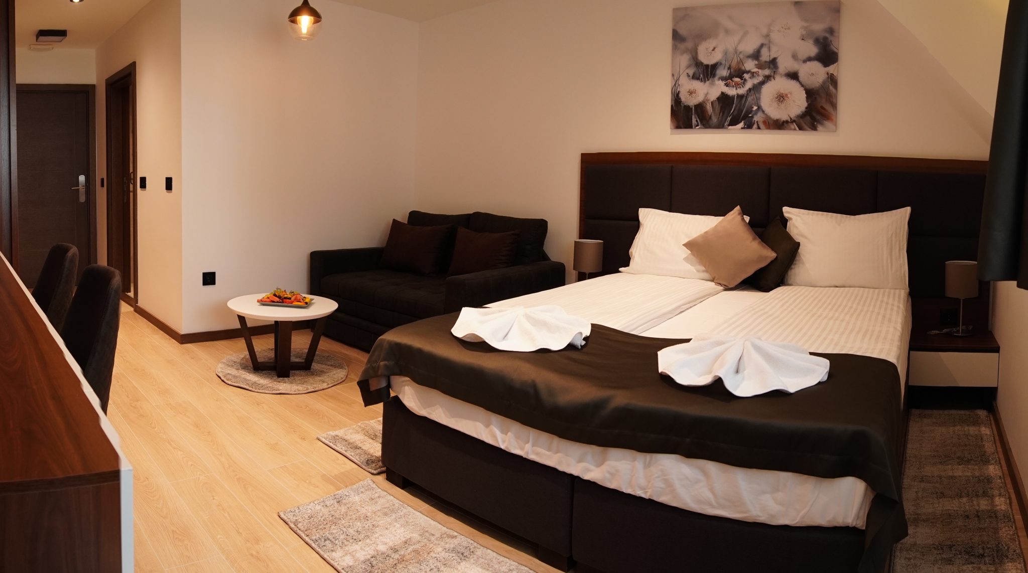 Apart & Spa Zoned - lux studio iz drugog ugla.jpg
