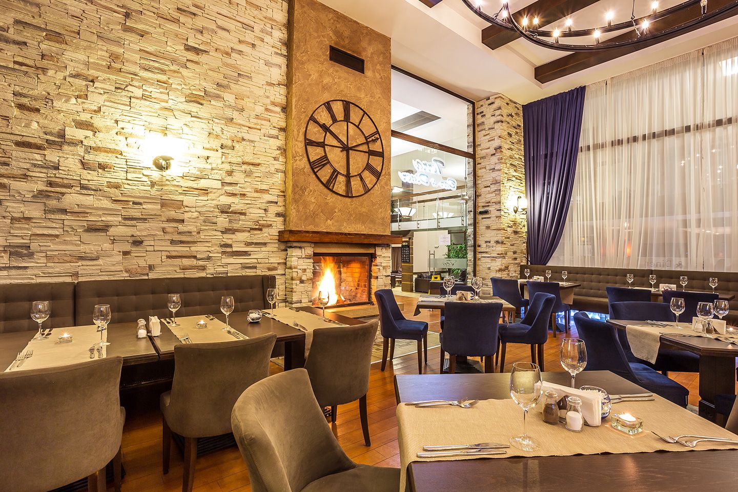 Terra Complex Hotel-Restoran.gif