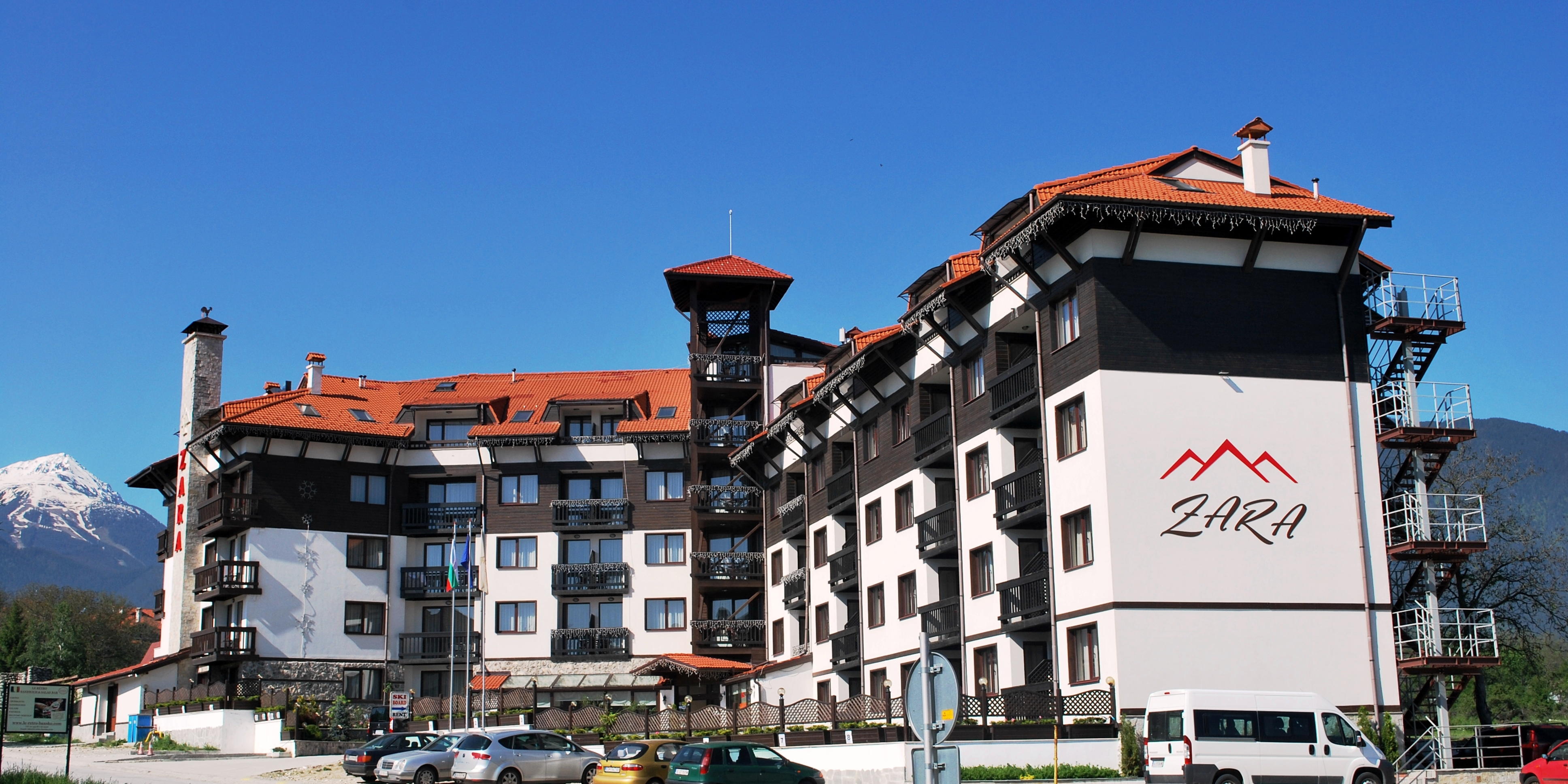 Hotel Zara-Hotel spolja.jpeg