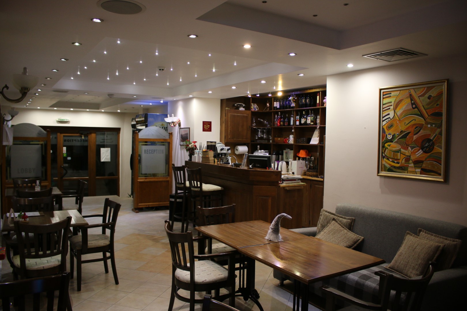 Hotel Kralev Dvor-Lobby.jpg