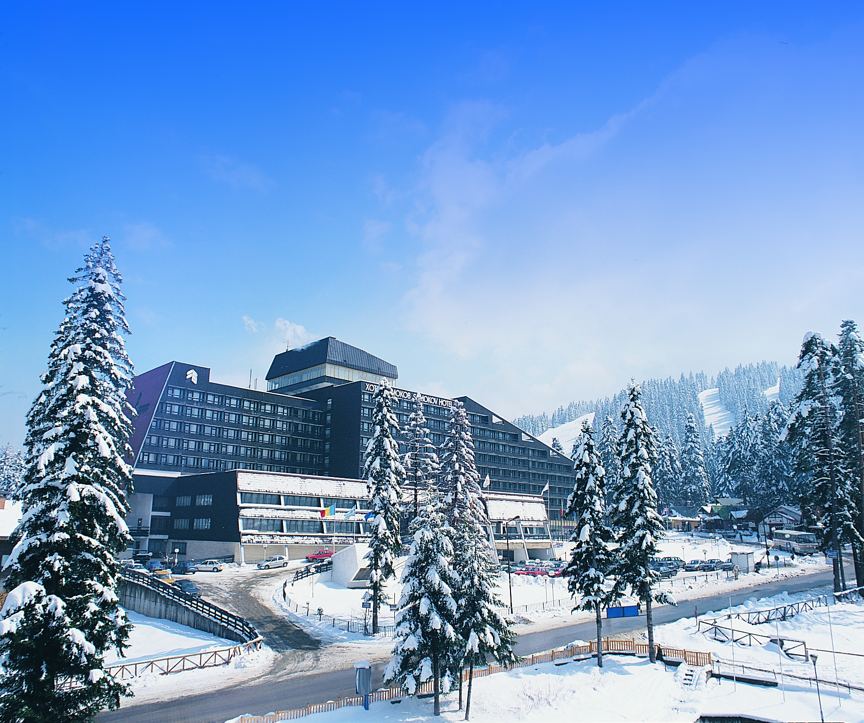 Hotel Samokov-Hotel spolja.jpg
