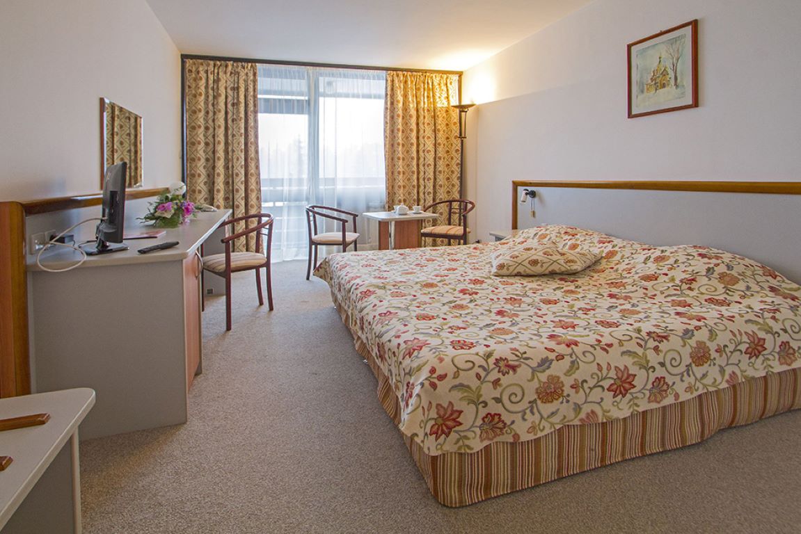 Samokov Hotel-Standardna delux soba.jpg