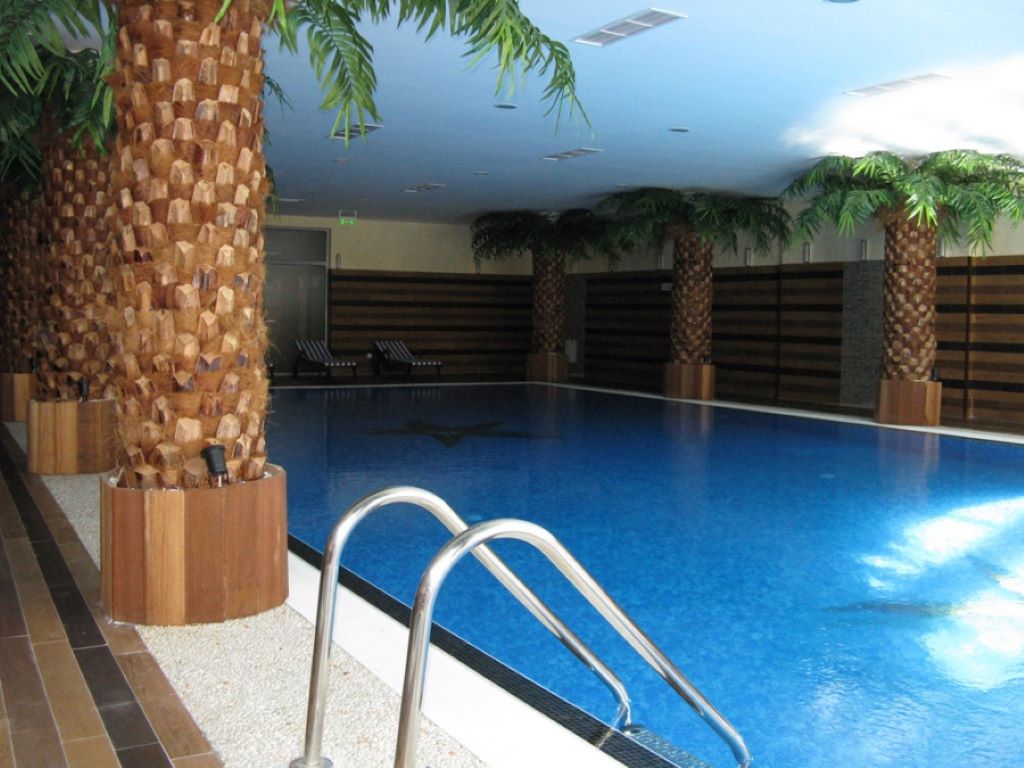 Semiramida Gardens Hotel-Unutrasnji bazen.jpg