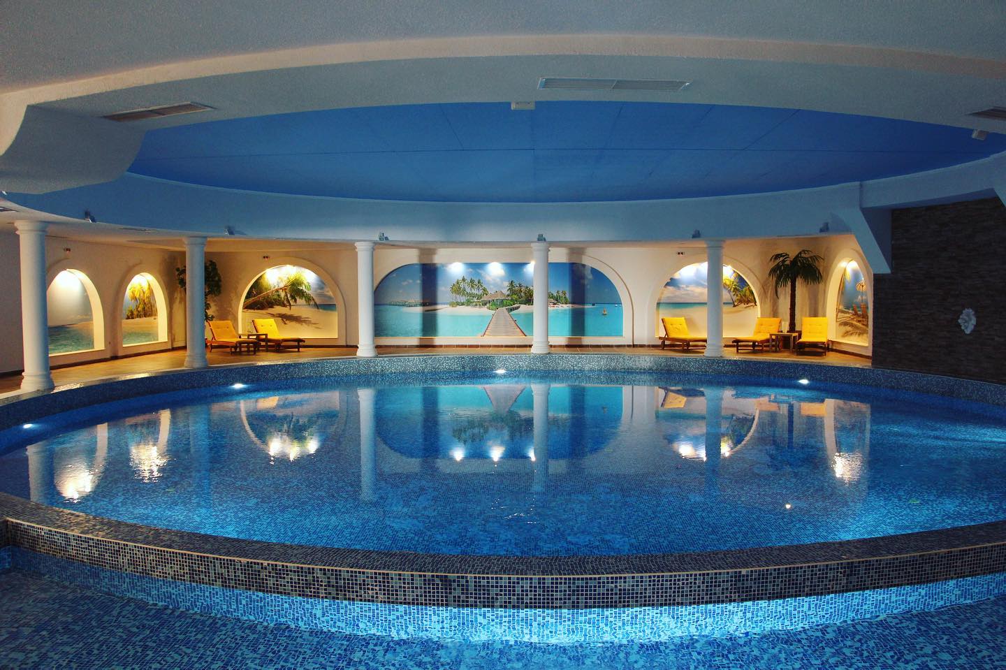 Park Hotel Panorama-Unutrasnji bazen.jpg