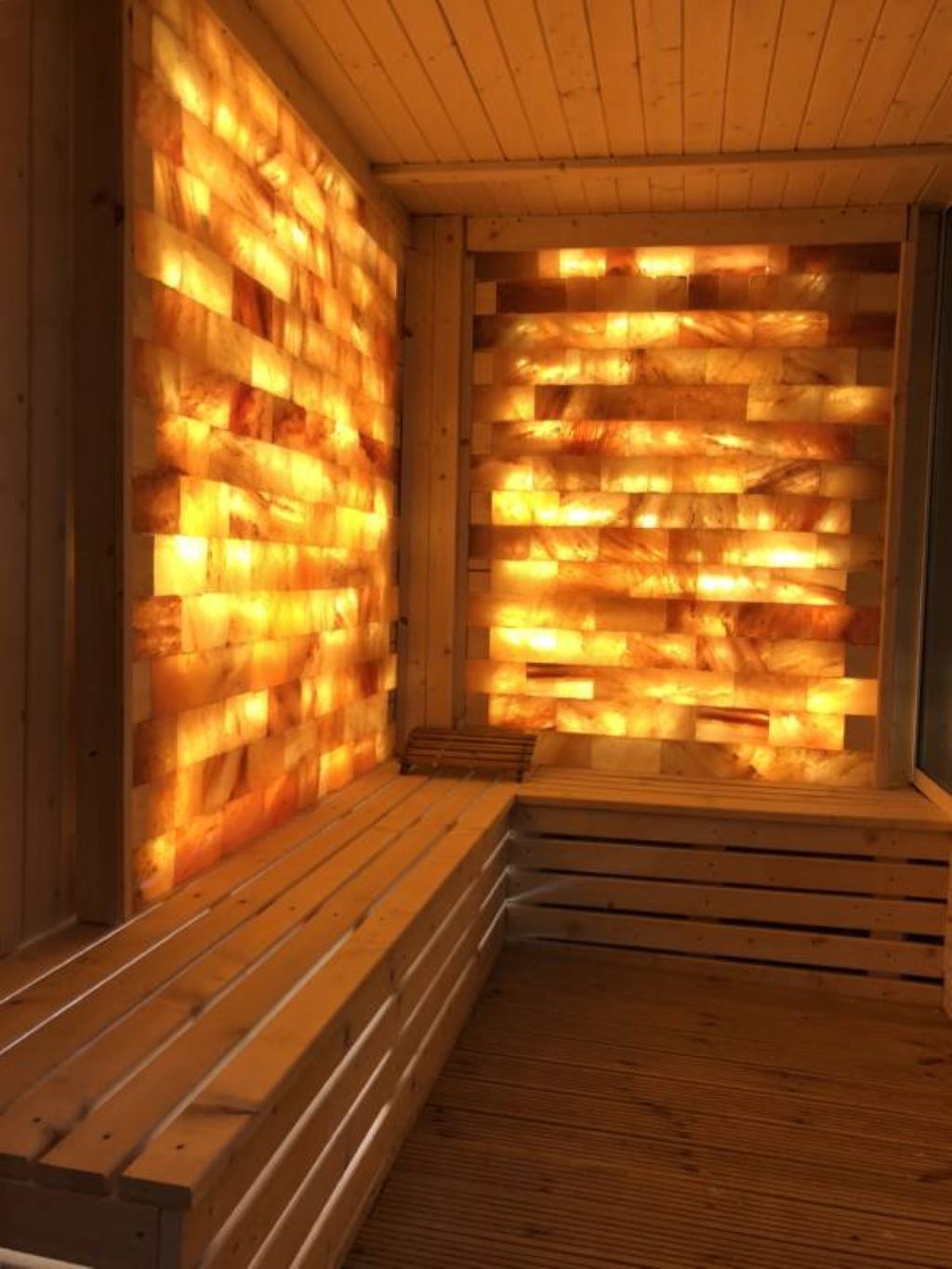 Elegant Lux Hotel-Slana soba.jpg
