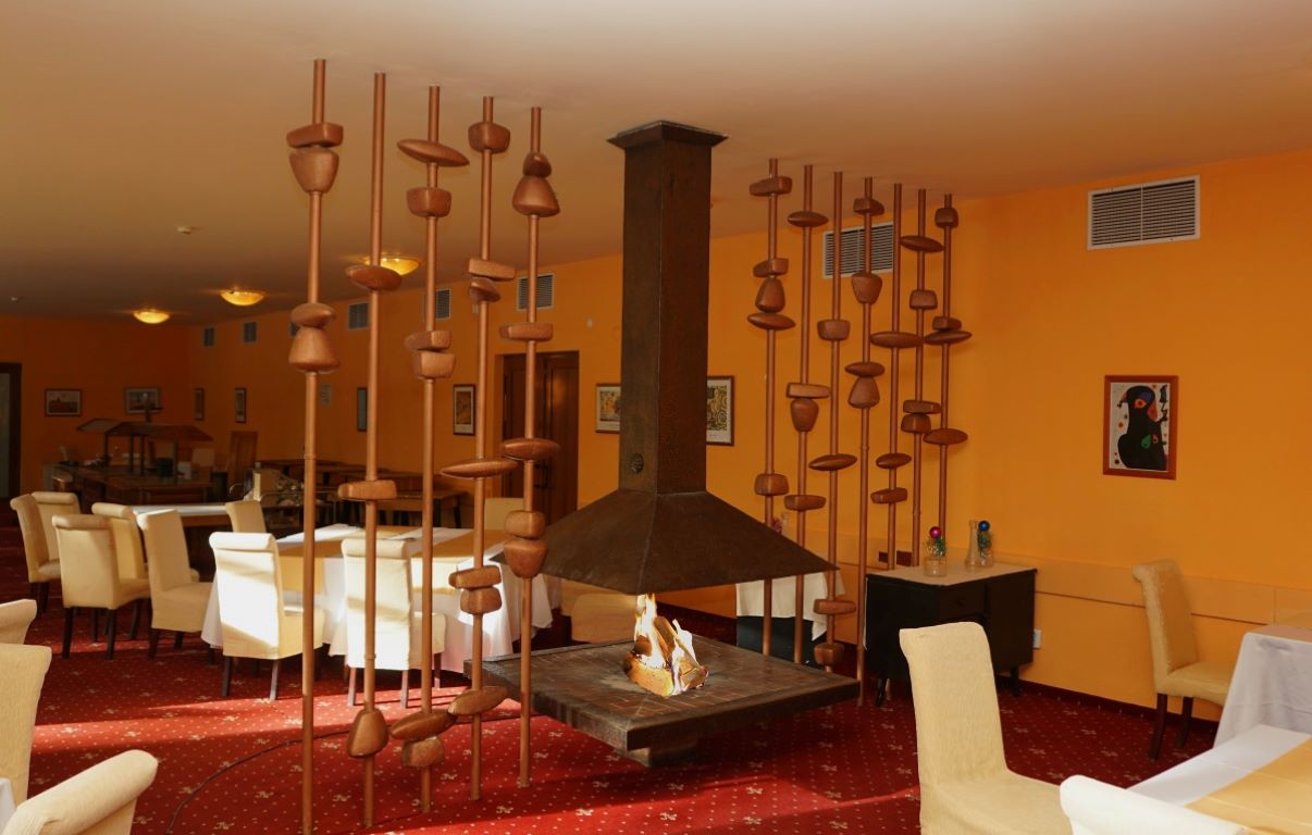 Edelweiss Borovets-Restoran.jpg