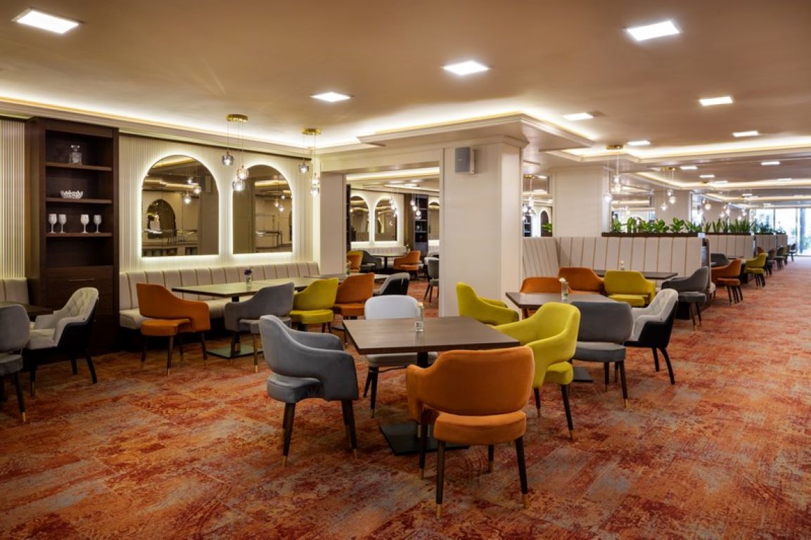 Admiral Hotel-Restoran.jpg