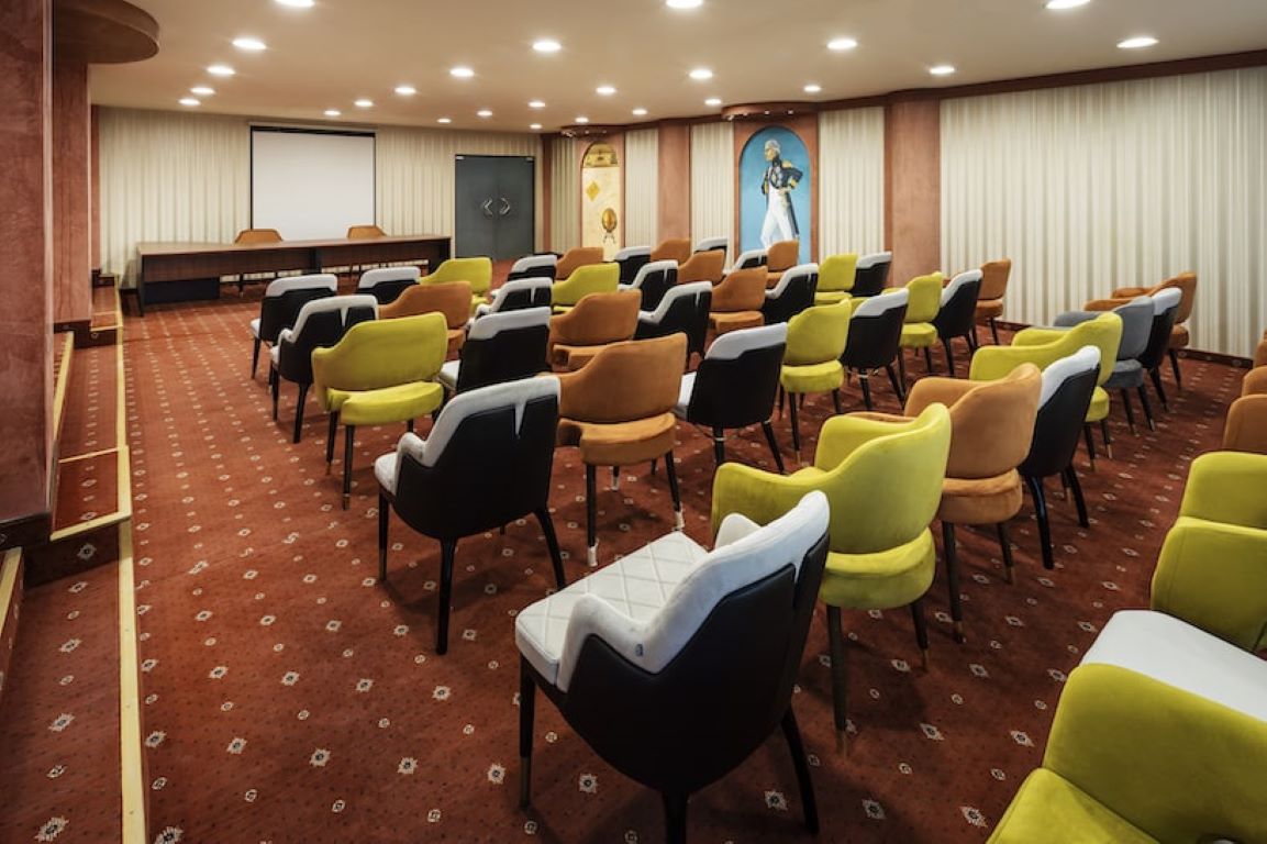 Hotel Admiral-Sala za konferencije.jpg