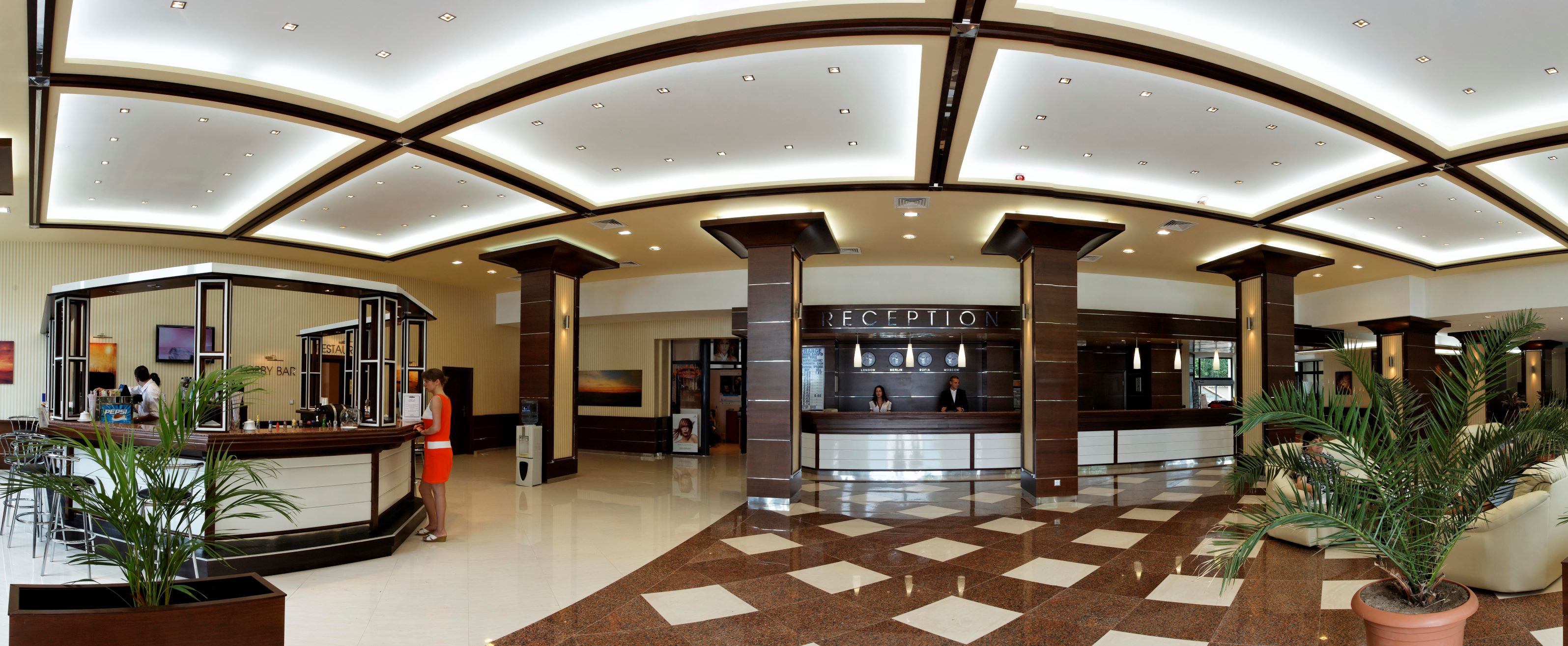 Kaliakra Palace Hotel-Recepcija.JPG