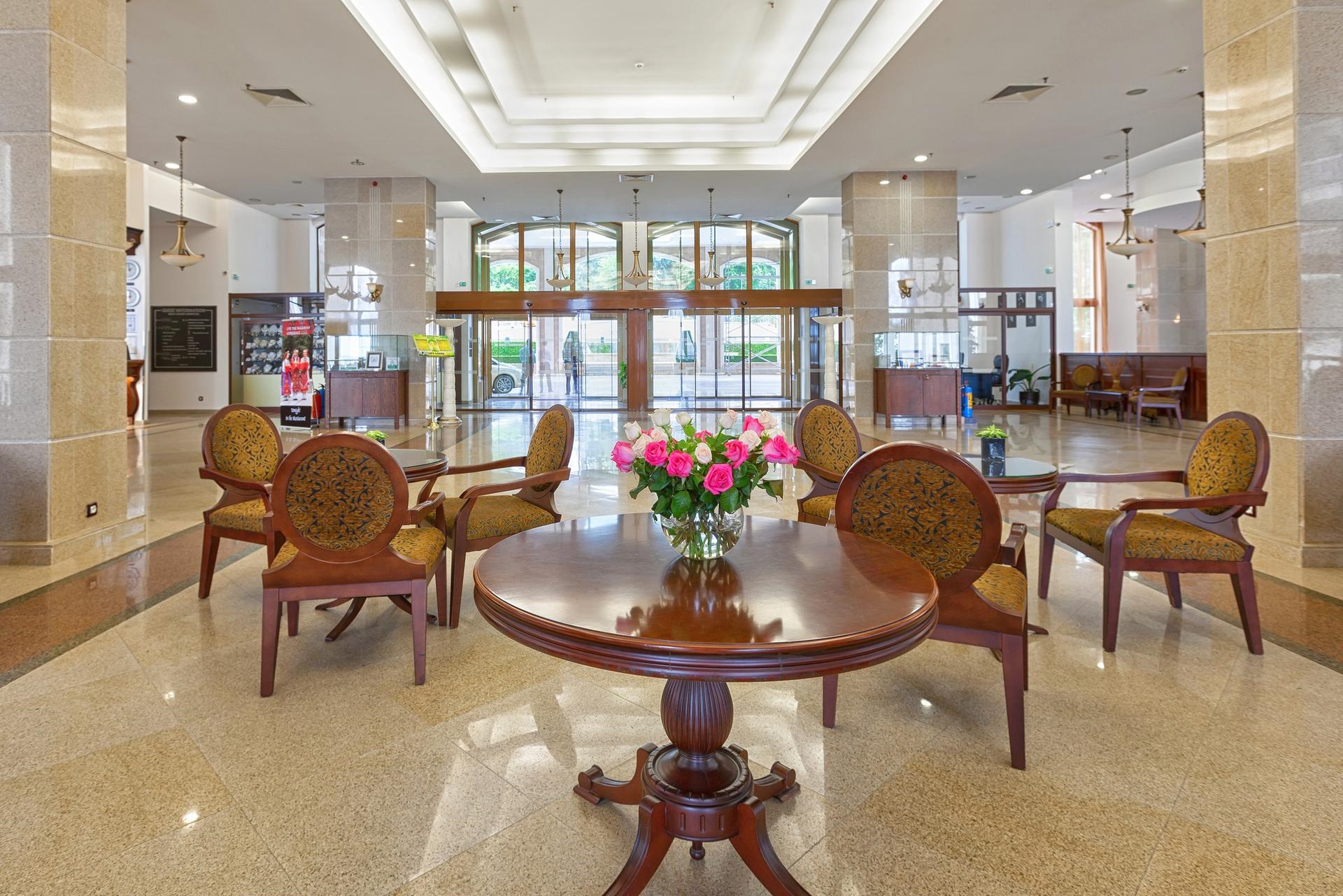 Hotel Melia Grand Hermitage-Lobby.jpg