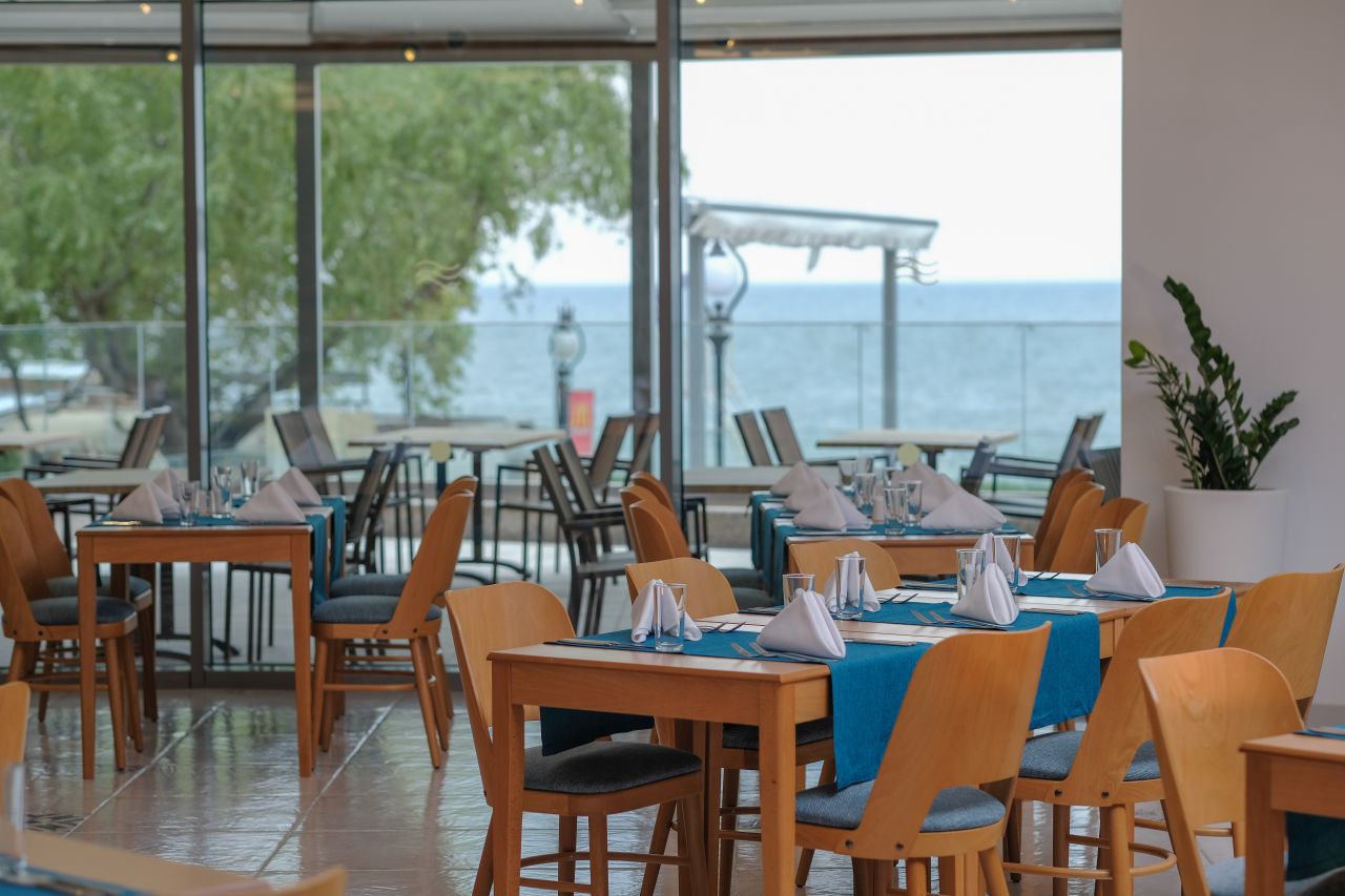 Astoria Hotel-Restoran.jpg