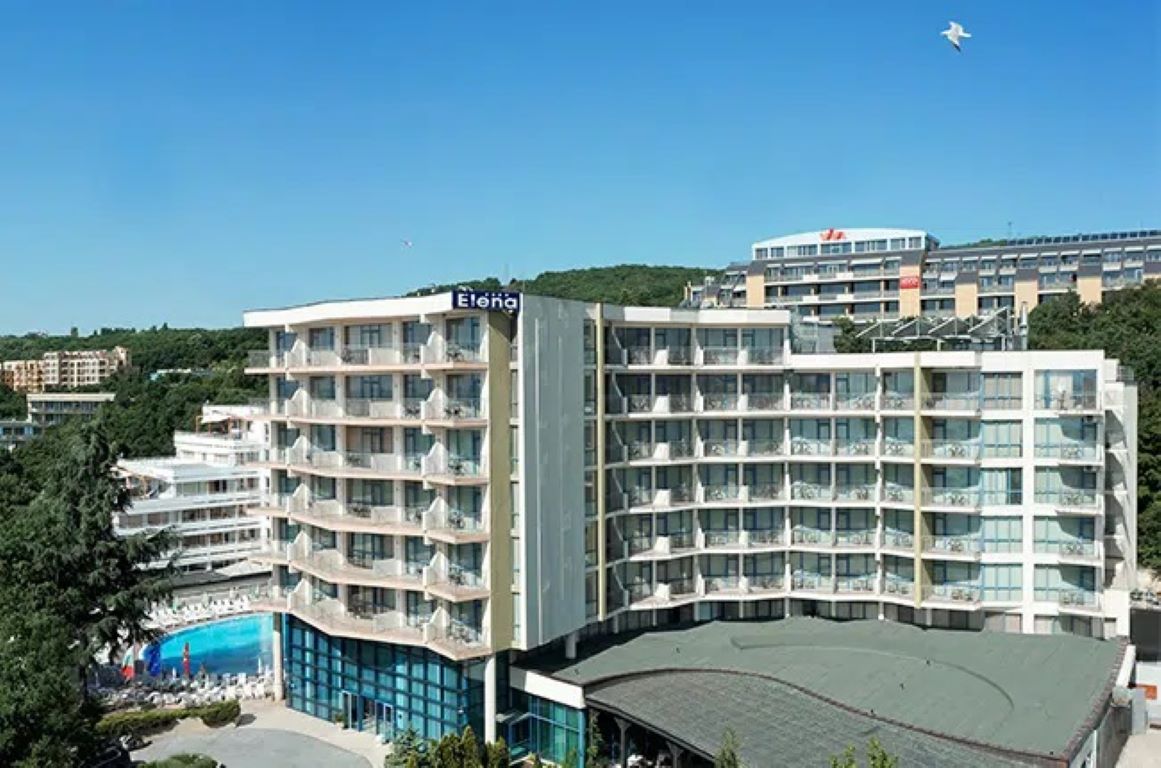 Elena-Panorama.jpg