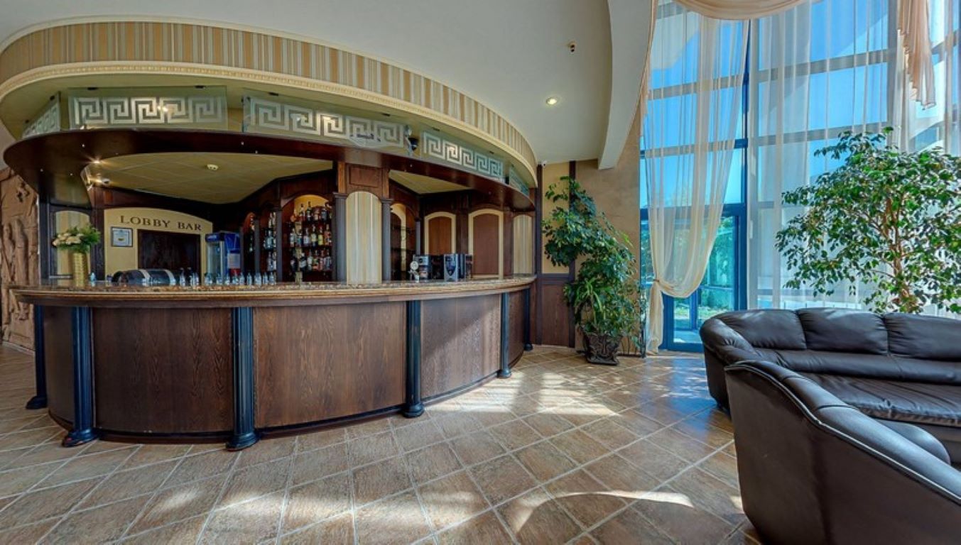 Hotel Elena-Lobby bar.jpg