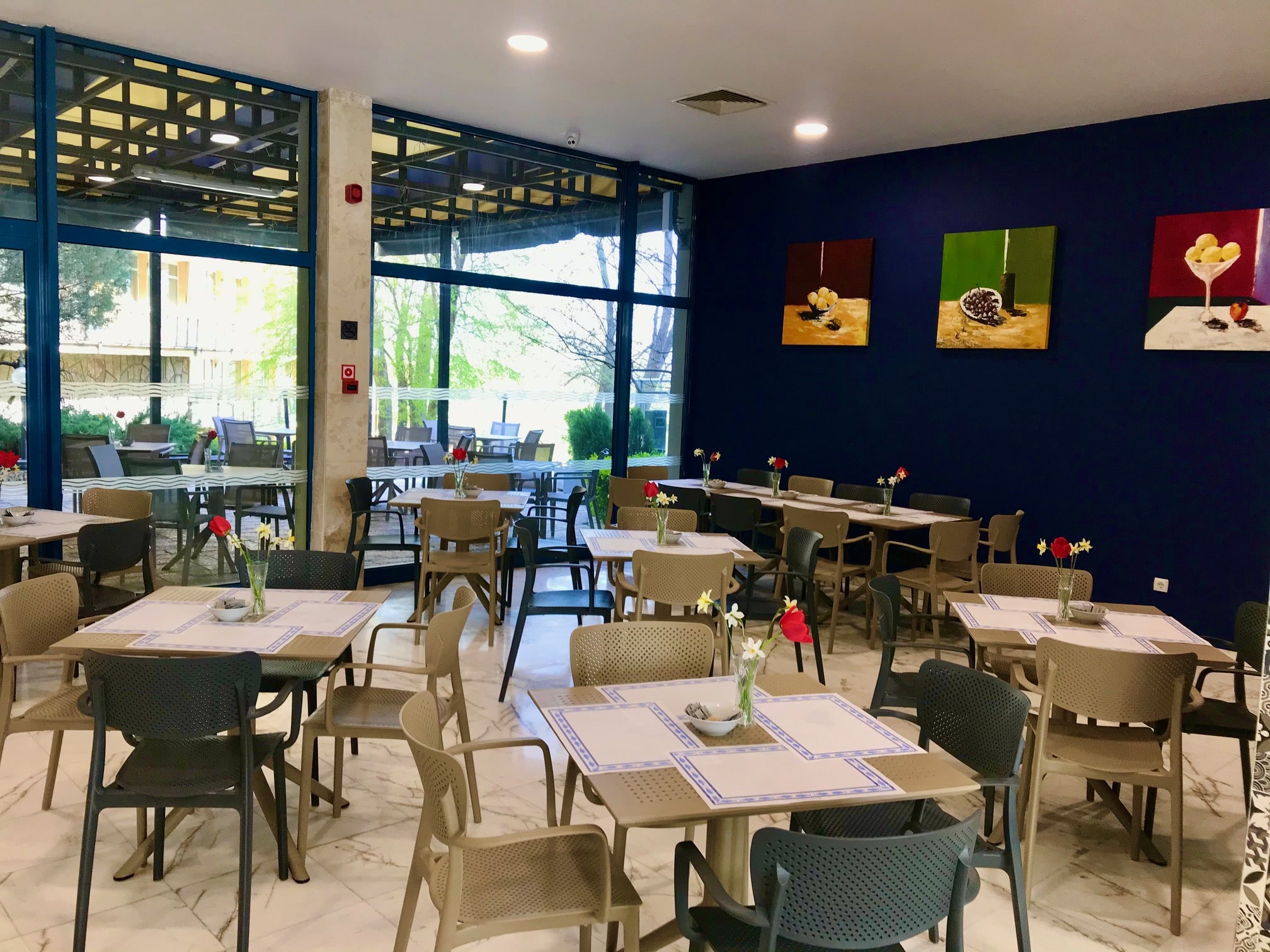 Hotel Holiday Park-Restoran.jpeg