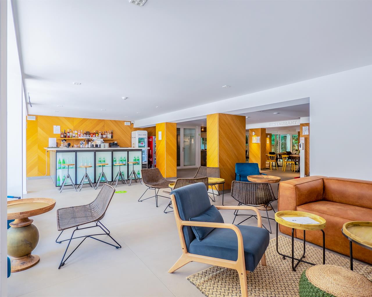 Ibis Styles Golden Sands Roomer-Lobby.jpg