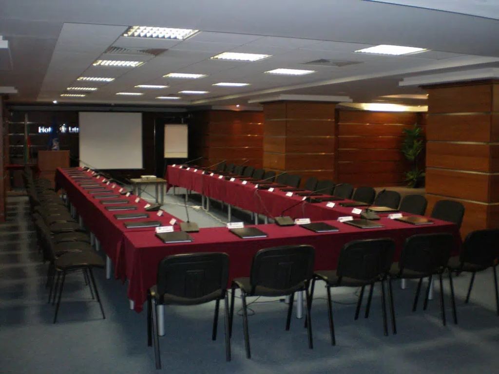 Lilia Hotel-Kongresna sala.jpg
