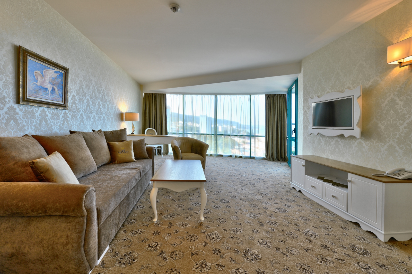 Marina Grand Beach Hotel-Delux suite.jpg