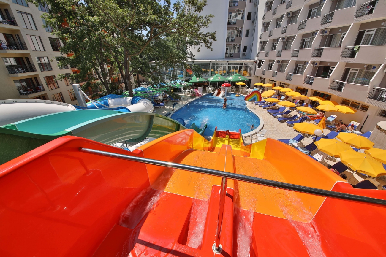 Prestige Deluxe Aquapark Club-Tobogani.jpg