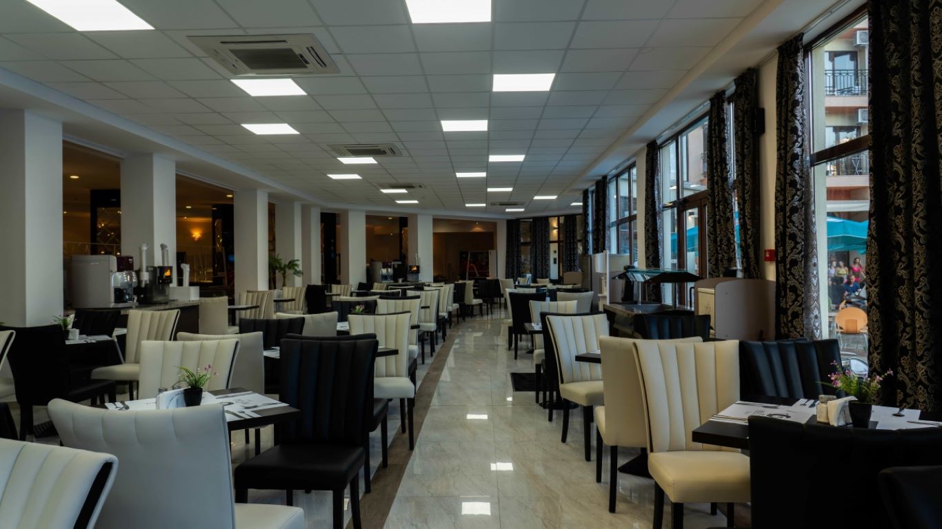Hotel Prestige & Aquapark-Restoran.jpg