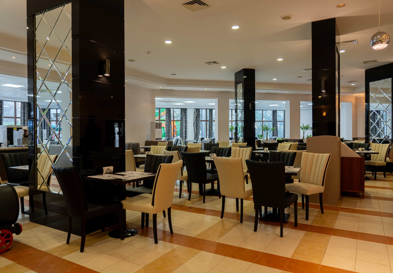 Hotel Prestige Hotel & Aquapark-Restoran.jpg