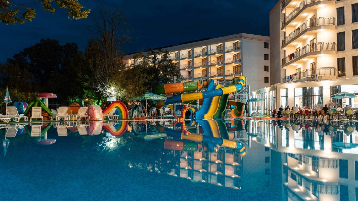 Prestige Hotel & Aquapark-Hotel nocu.jpg