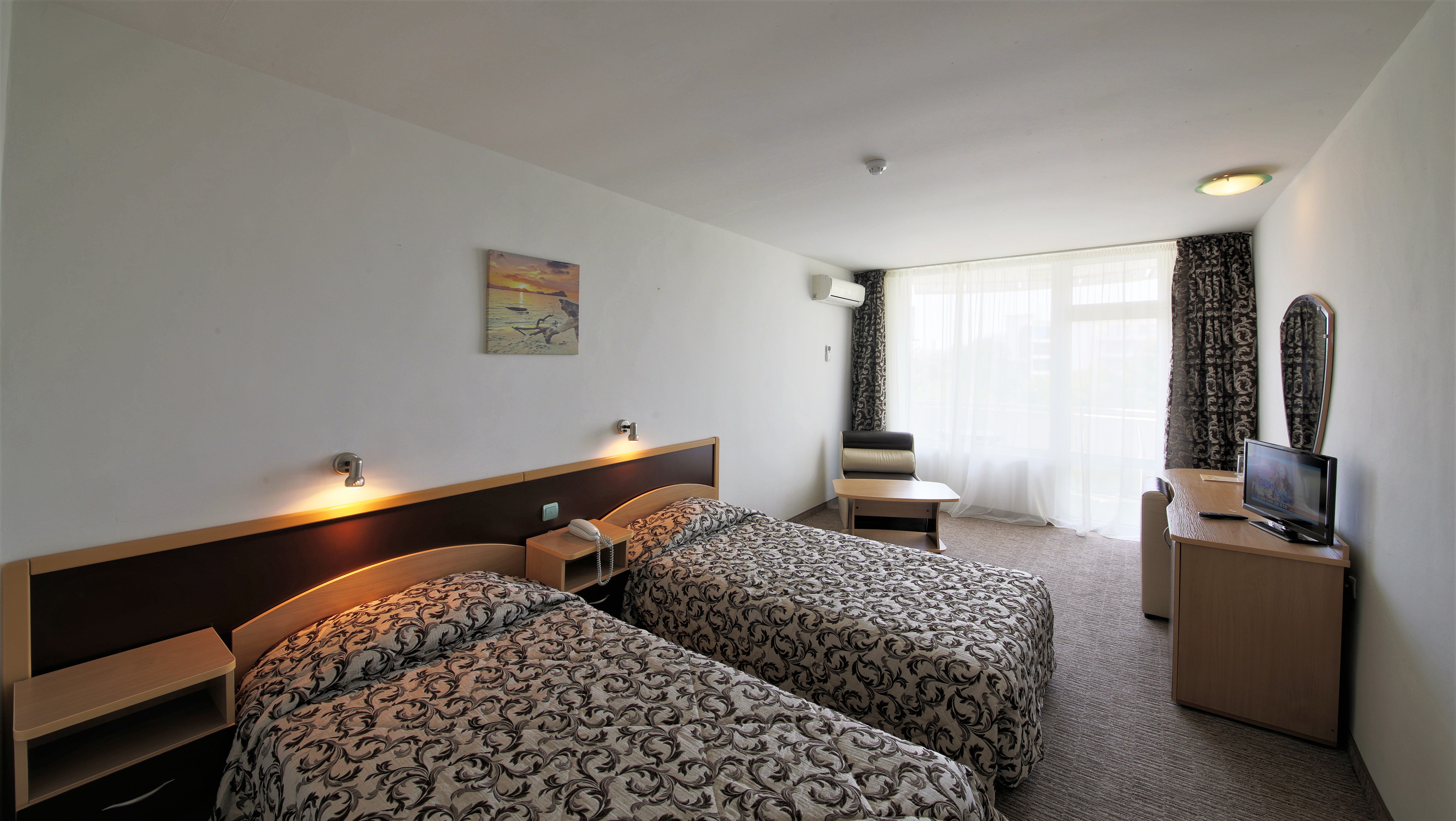 Hotel Shipka-Standardna soba.jpg