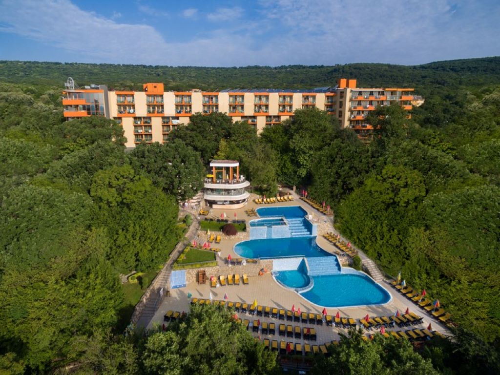 Sunrise Hotel-Panorama hotela.jpg