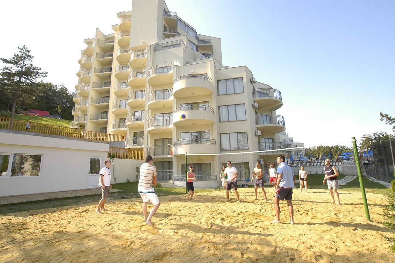 Park Hotel Golden beach-Odbojka.jpg