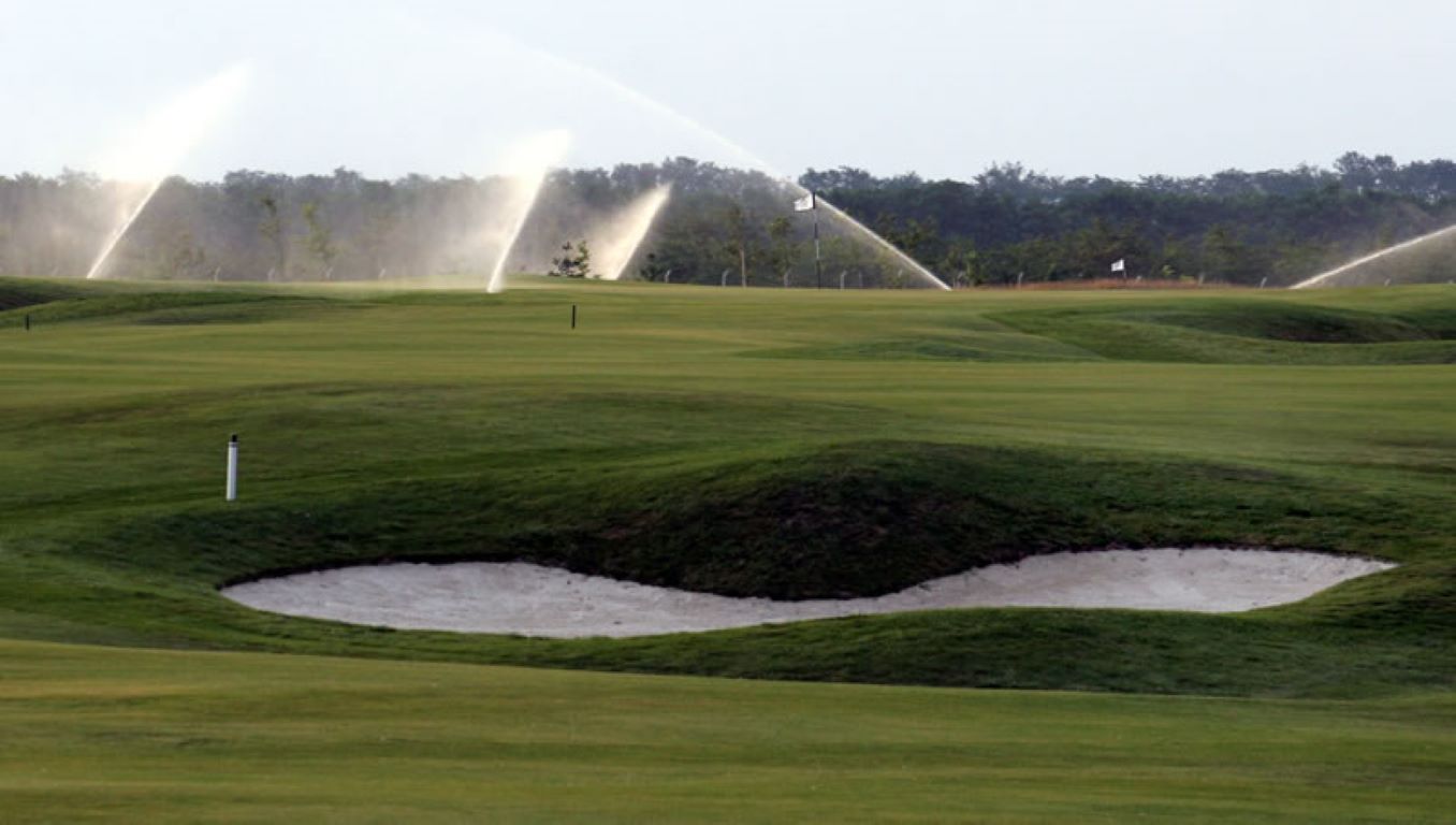 Lighthouse Golf & Spa Hotel-Golf.jpg