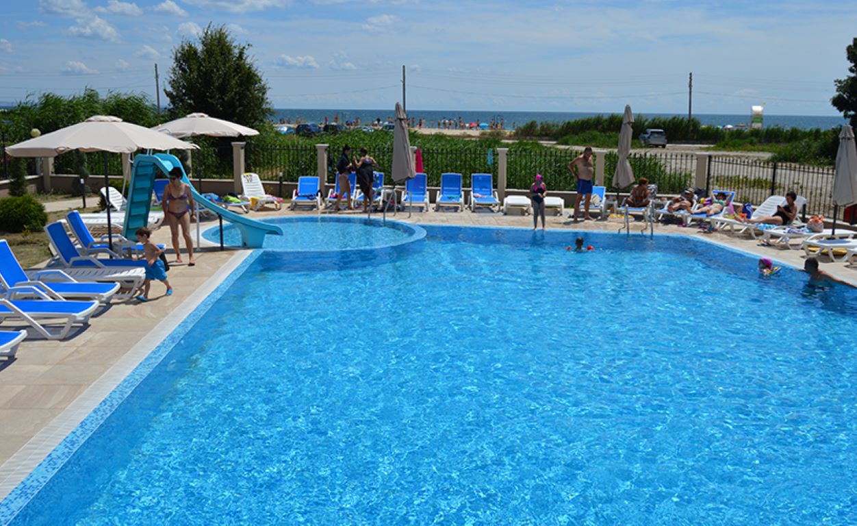 Veramar Beach Hotel-Bazen.jpg