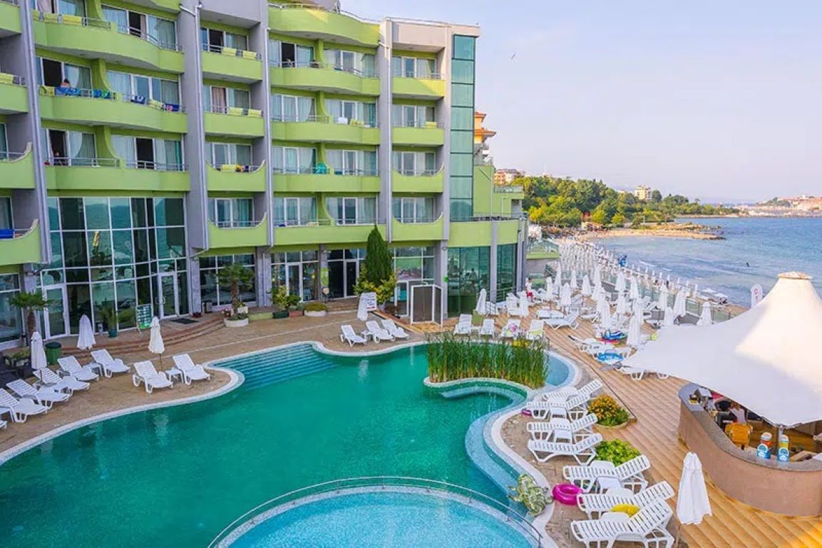 Hotel MPM Arsena-Bazen.jpg
