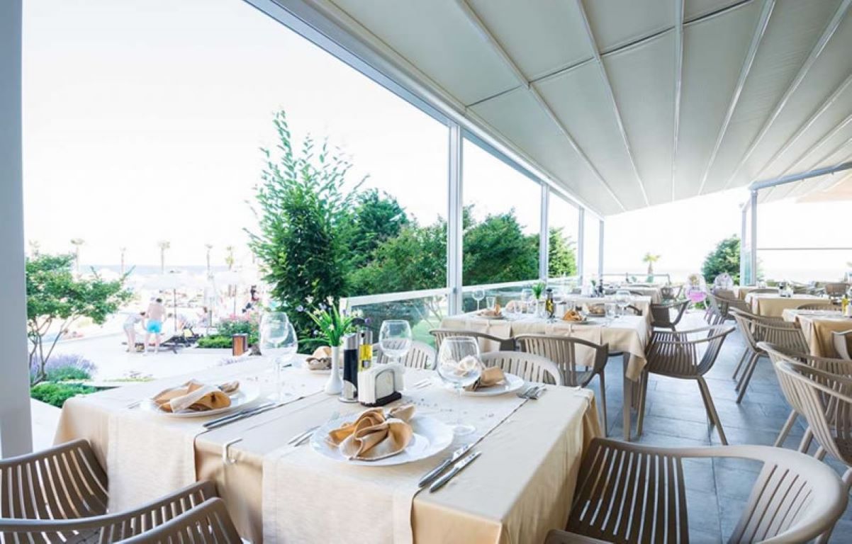 Hotel MPM Zornitza Sands & Spa-Restoran.jpg
