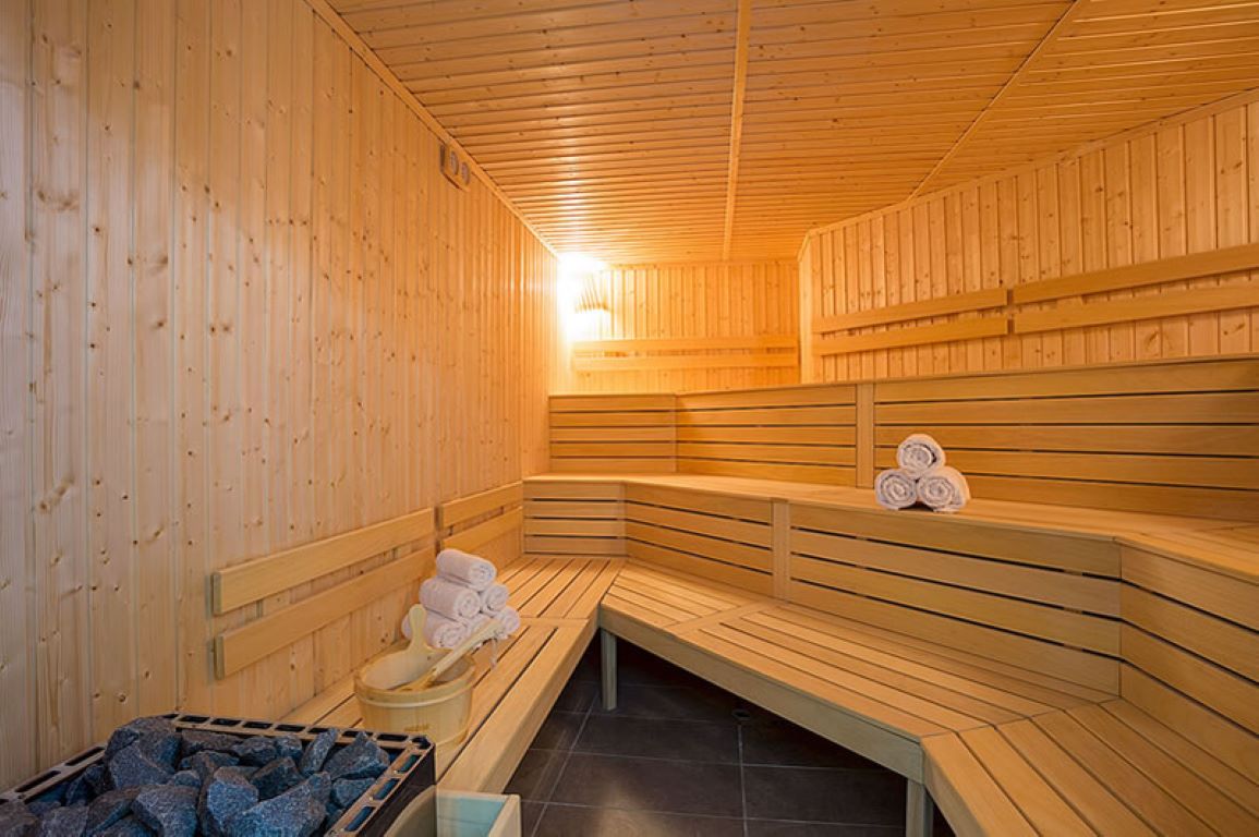 Hotel Imperial Palace-Sauna.jpg
