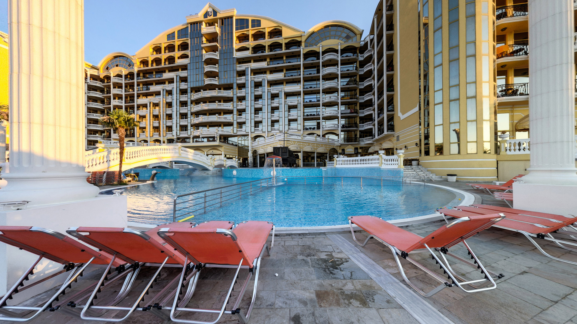 Imperial Palace Hotel-Deciji deo bazena.png