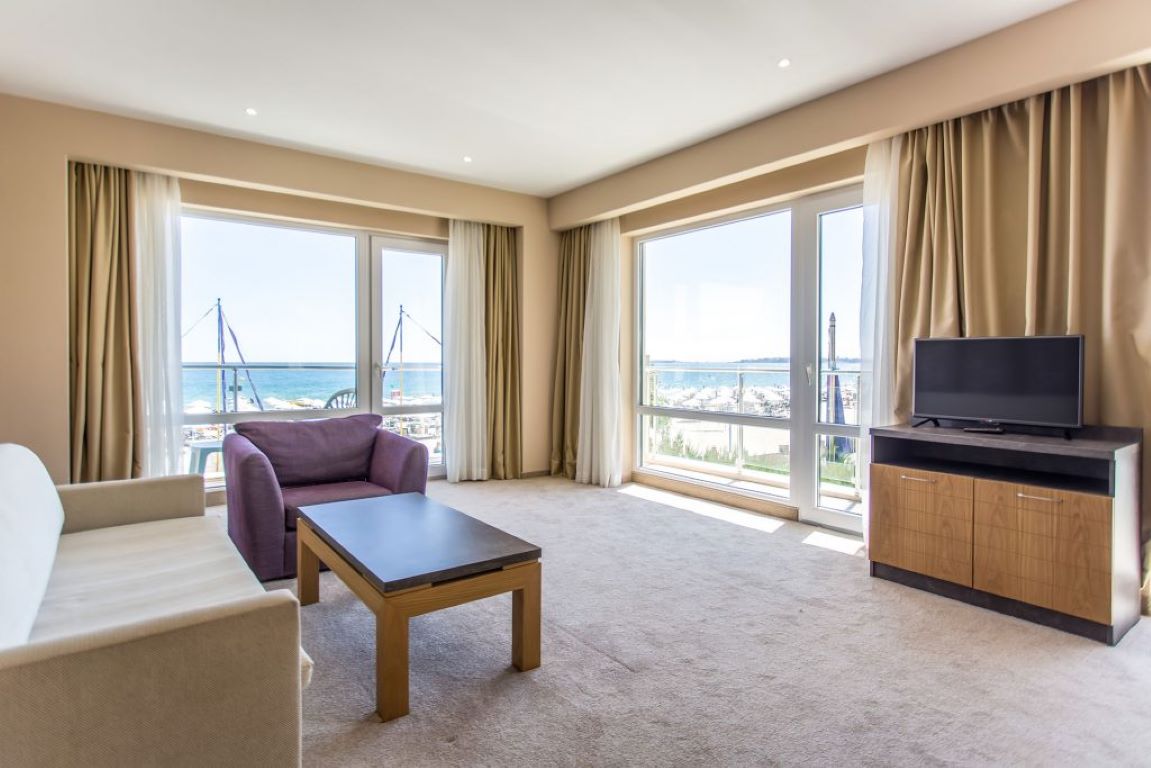 Evrika Beach Club-Apartman premium.jpg
