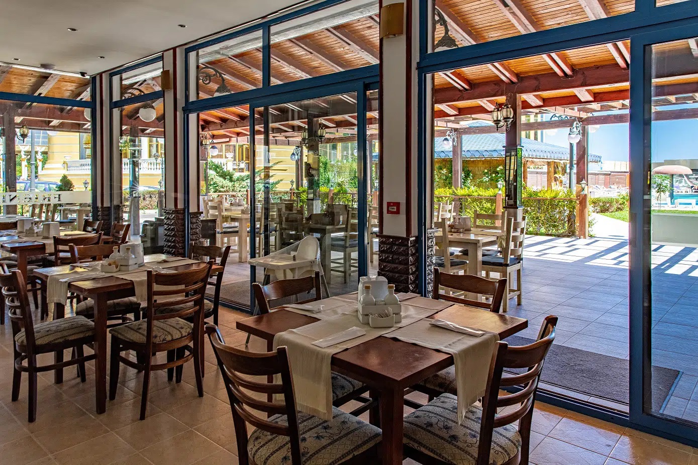 MPM Hotel Condor-Restoran.jpg