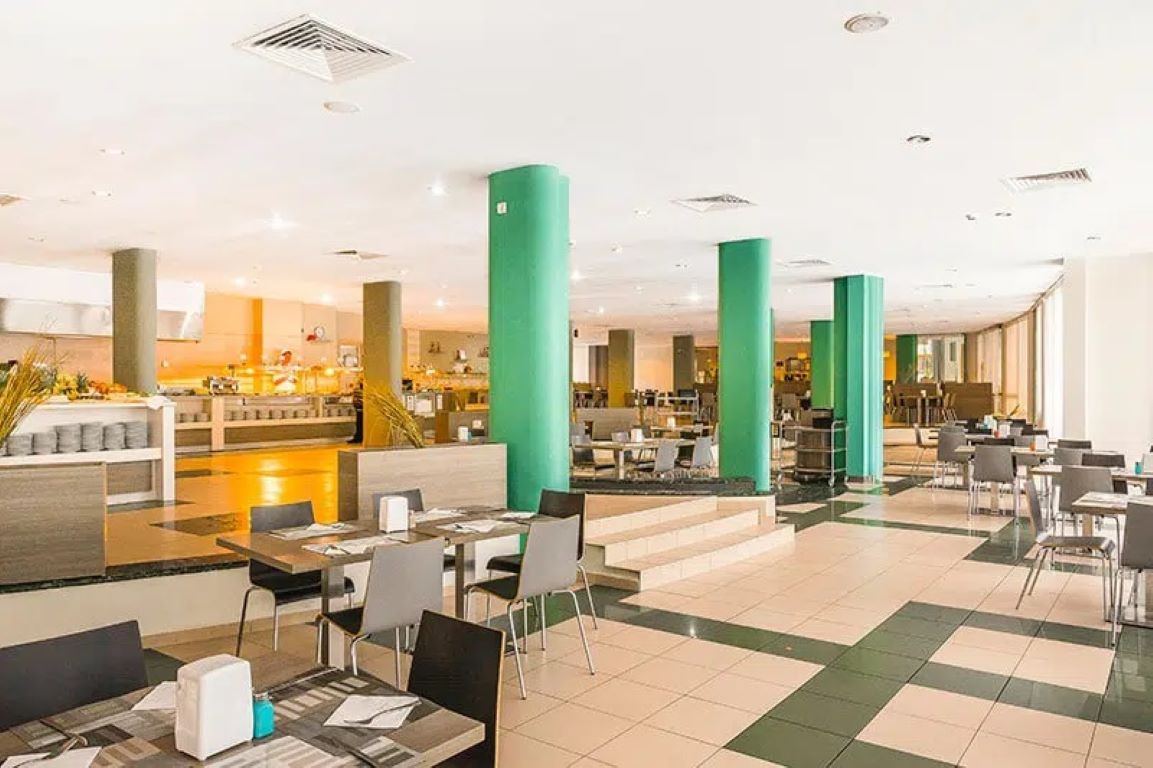 MPM Hotel Kalina Garden-Restoran.jpg