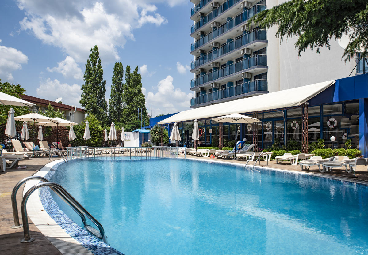 Palace Hotel-Bazen.jpg