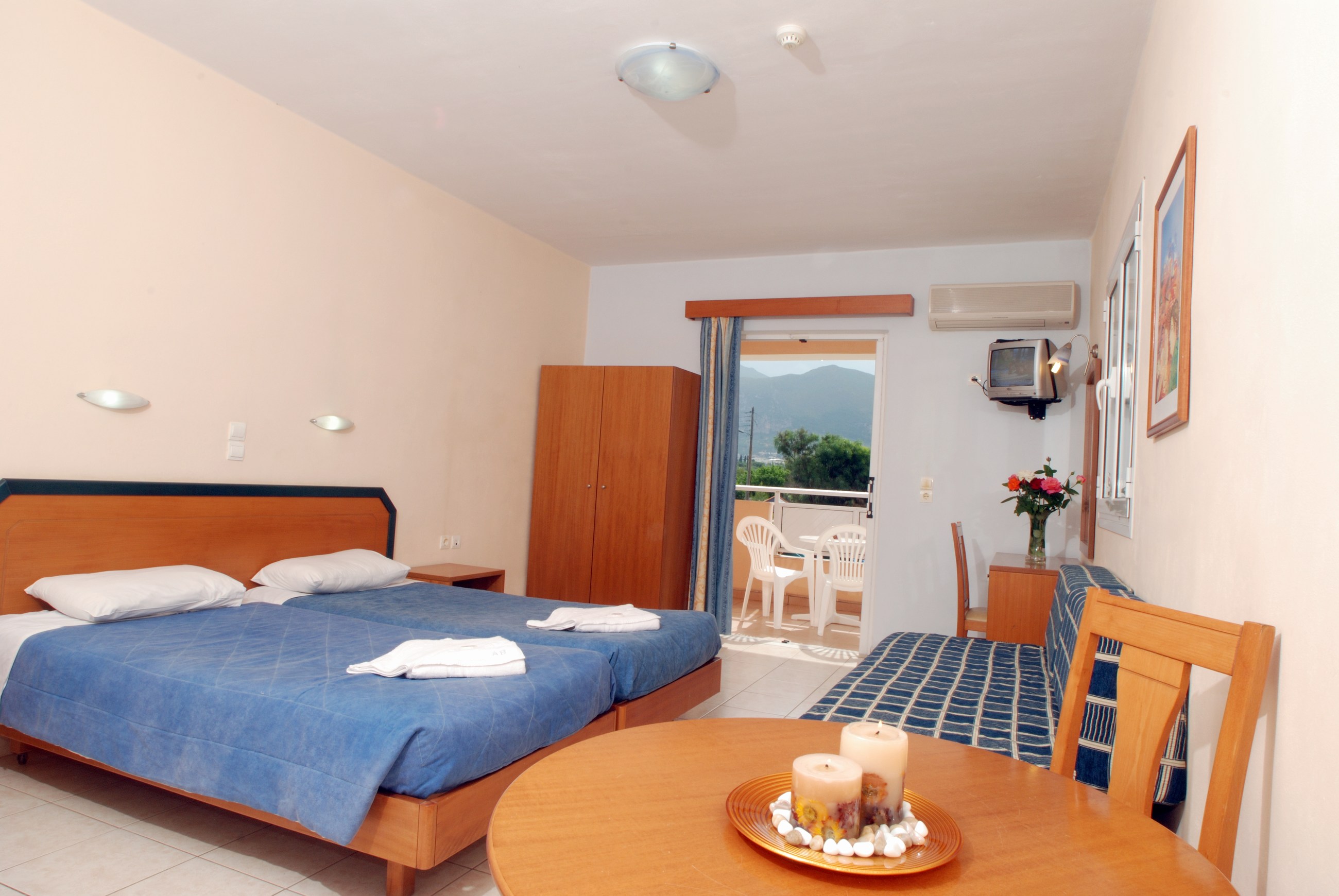 Alykanas Beach Grand Hotel-Two bedrooms family apartment.jpg