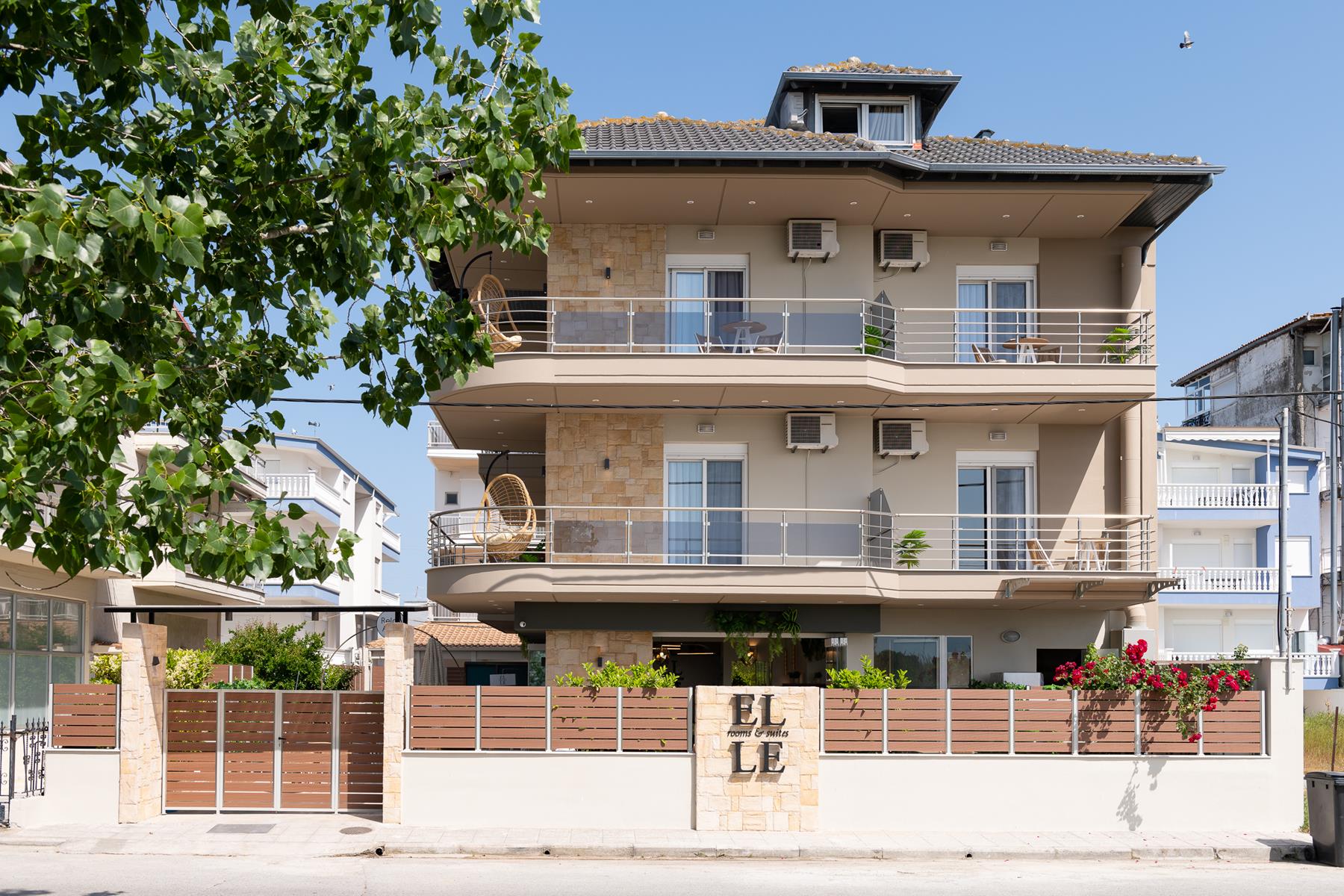 Hotel Elle Rooms & Suites-Spoljasnji izgled.jpg