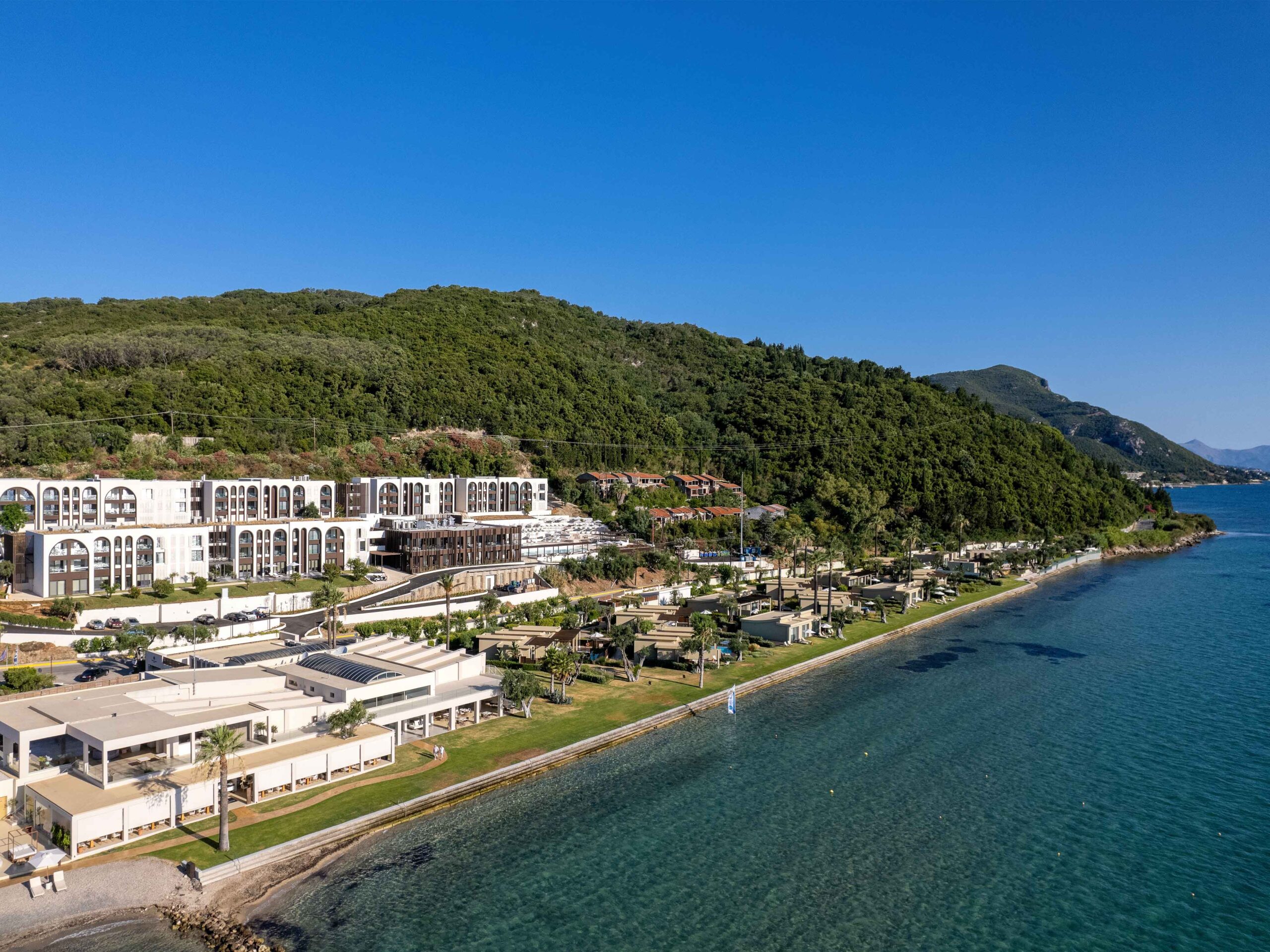 Domes Miramare A Luxury Collection-Panorama hotela.jpg