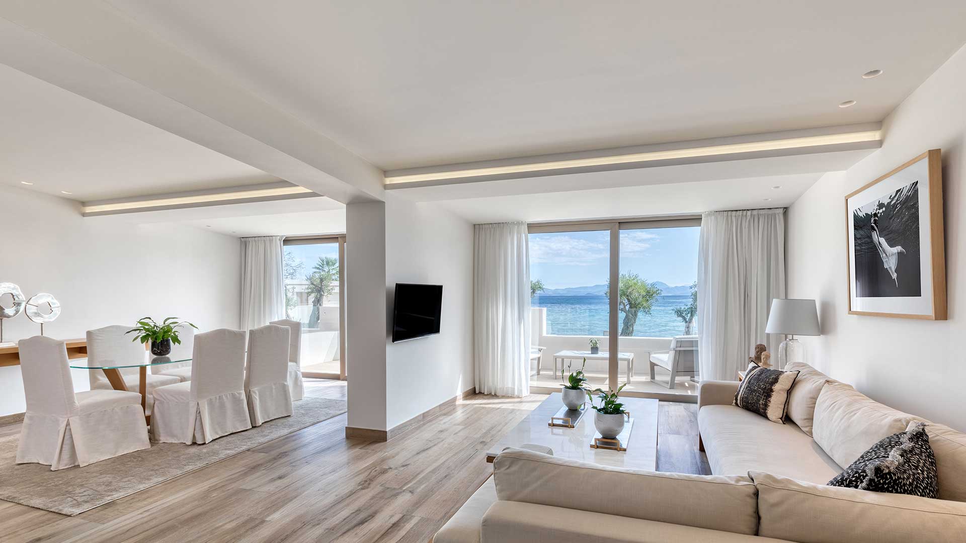 Hotel Domes Miramare A Luxury Collection-Emeralad residence sea view two bedrooms.jpg