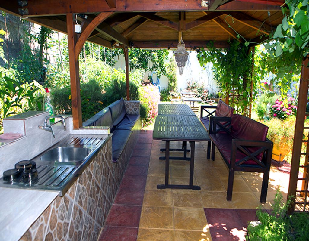 Hotel Korali House-Letnjikovac.jpg