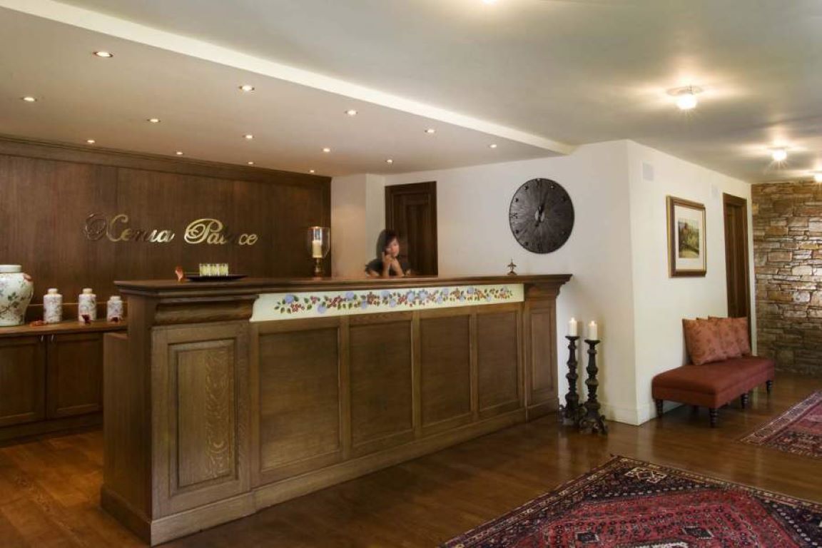 Hotel Xenia Palace-Recepcija.jpg